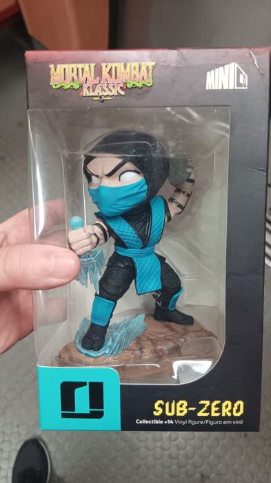 Figura Sub-Zero  do Mortal Kombat