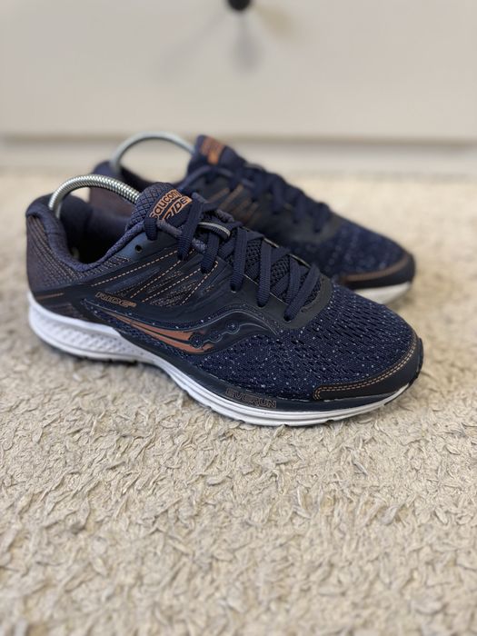 Buty sportowe do biegania Saucony Ride 10 Navy granatowe