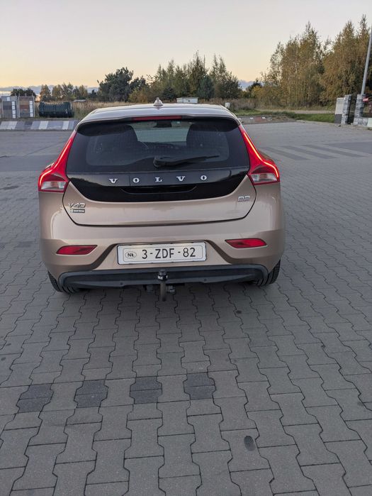 Sprzedam VOLVO V40