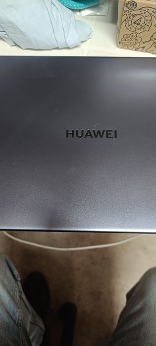 Portátil HUAWEI matebook d 15 como novo