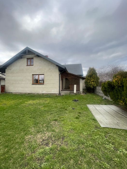 Продається будинок ( незваршене  будівництво ) терміново !!!