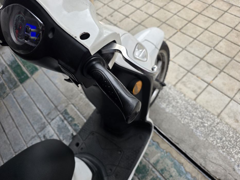 sym 125 i cargo gts
