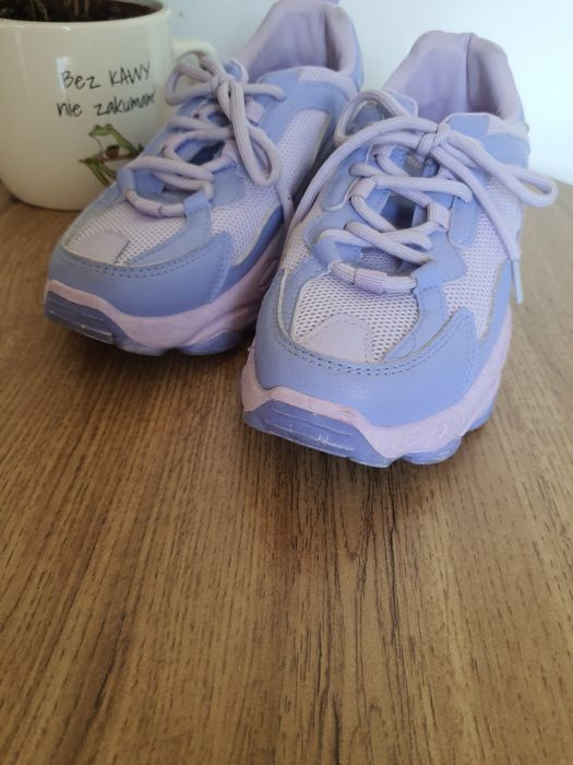 Buty sportowe snacersy na platformie lila Sinsay rozmiar 37