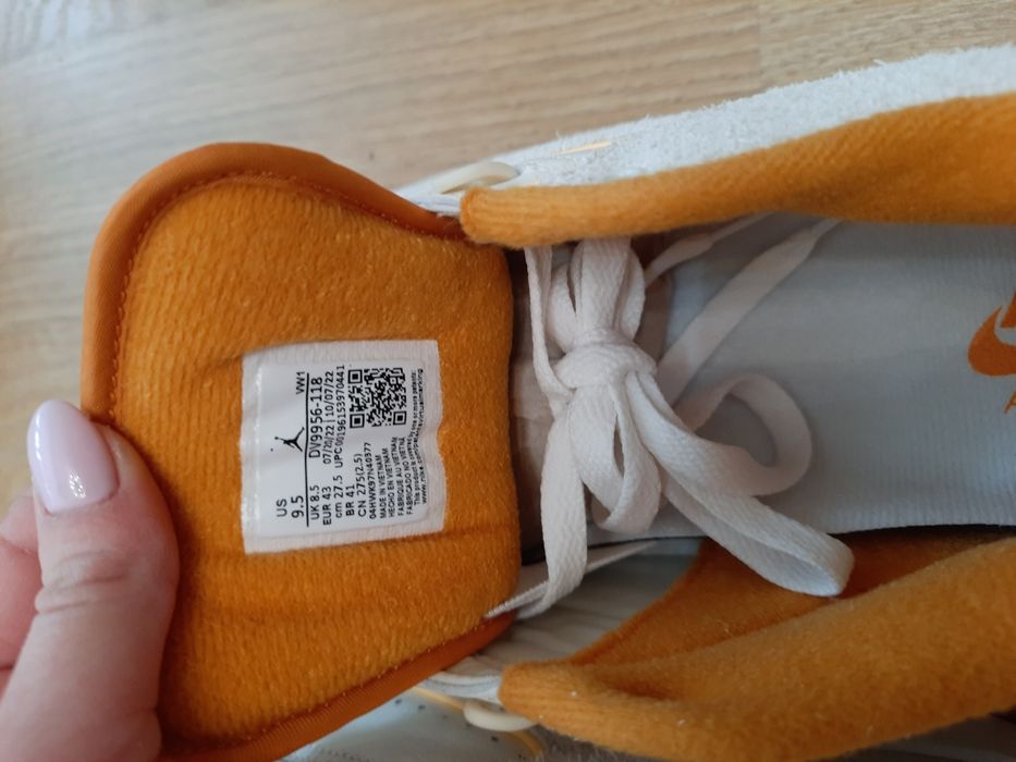 Оригінальні кросівки Air Jordan 2 Low "Melon Tint" (DV9956-118)