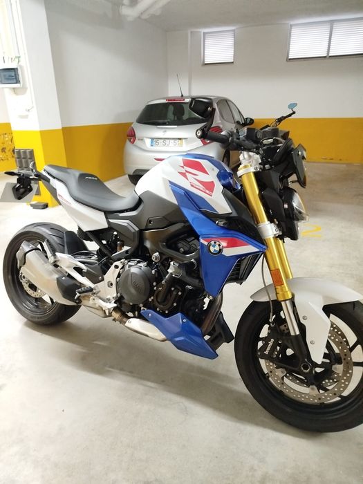 BMW F 900 R Sport