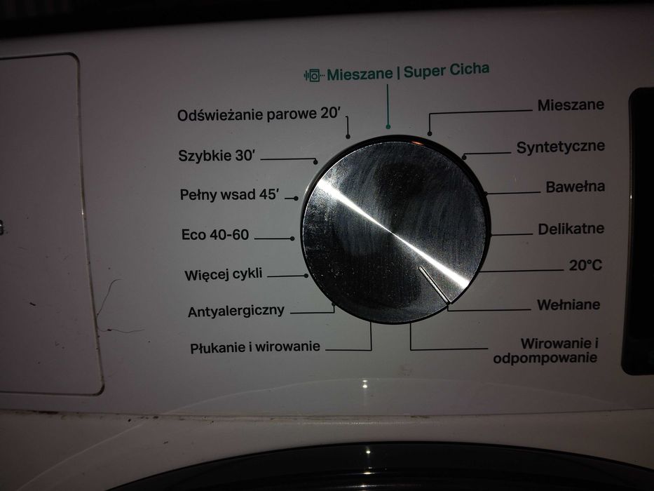 Pralka Whirlpool 9  kg