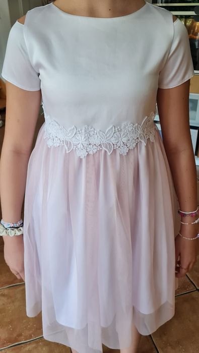 Elegancka sukienka dla małej księżniczki