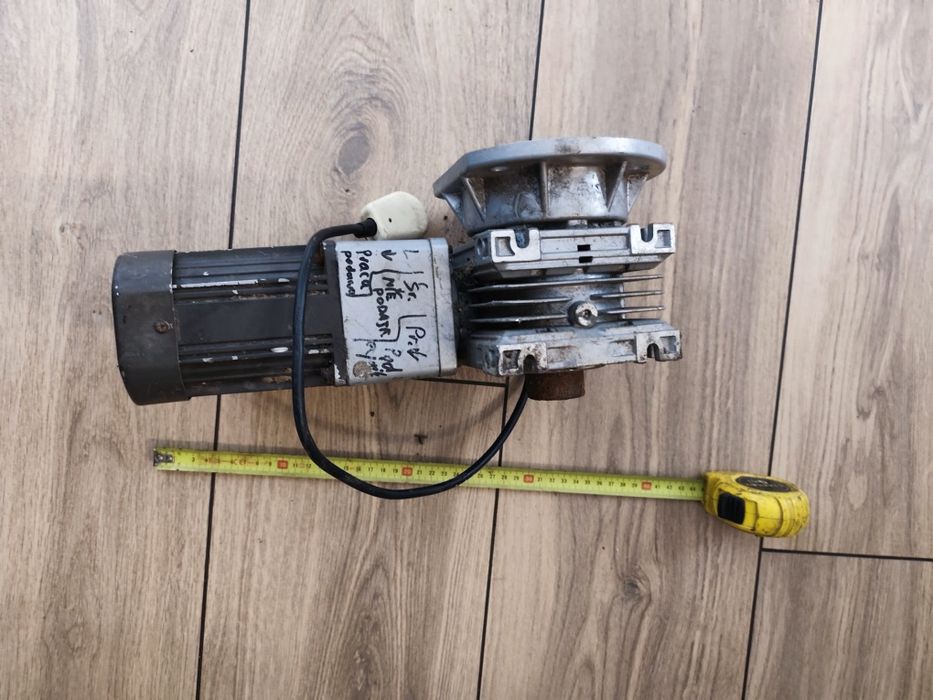 Motoreduktor 230v 1.30 obr/min