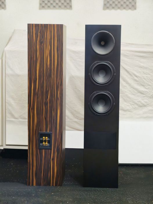 Colunas Crystal Sound Reality Pro
