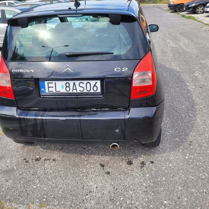 Sprzedam Citroena c2 1.1  vtr