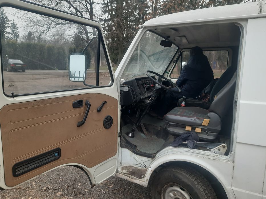 Фольцваген LT28  бус 90рік