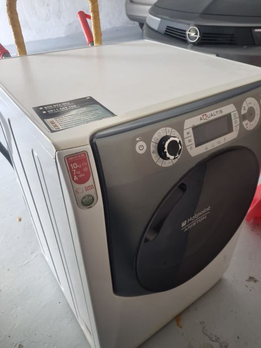 Maquina de lavar e secar roupa Ariston (PARA PEÇAS)