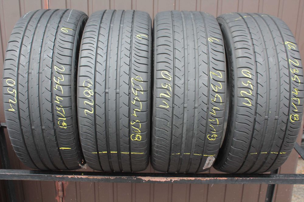 235 45 R18 Dunlop SP Sport Maxx 05