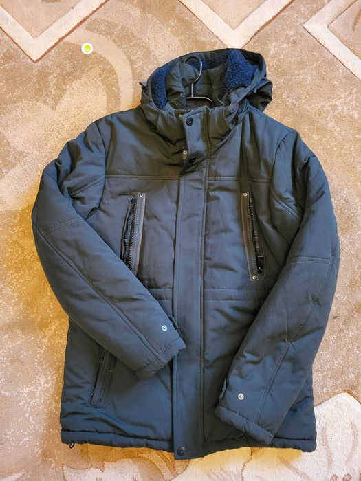 Чоловіча зимова куртка