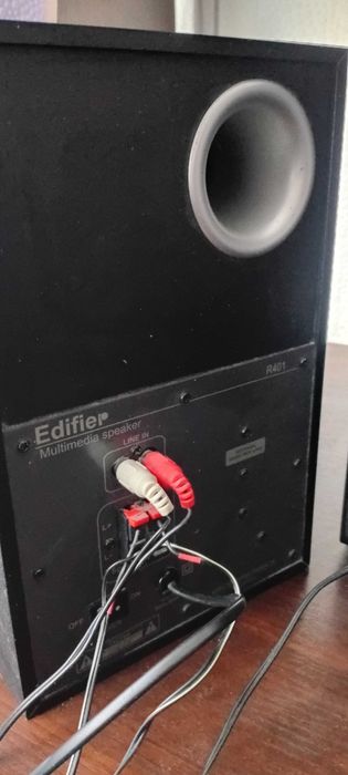 Акустична система Edifier L 401