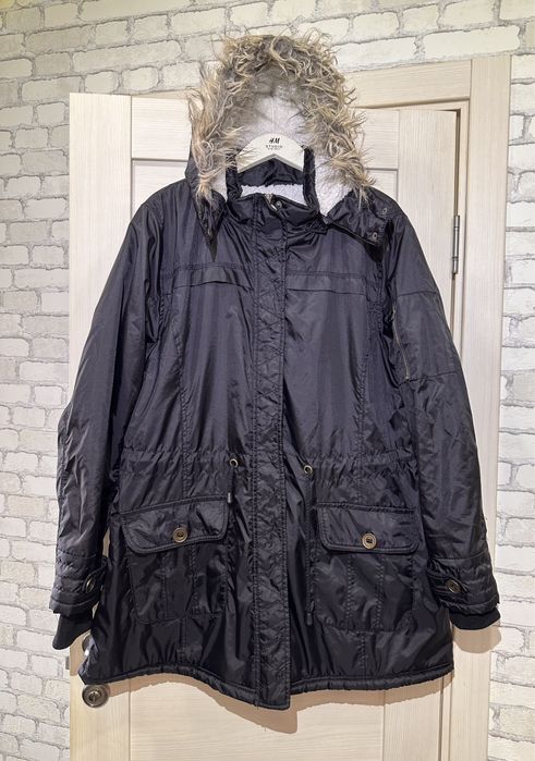 Жіноча куртка демисезонна зима