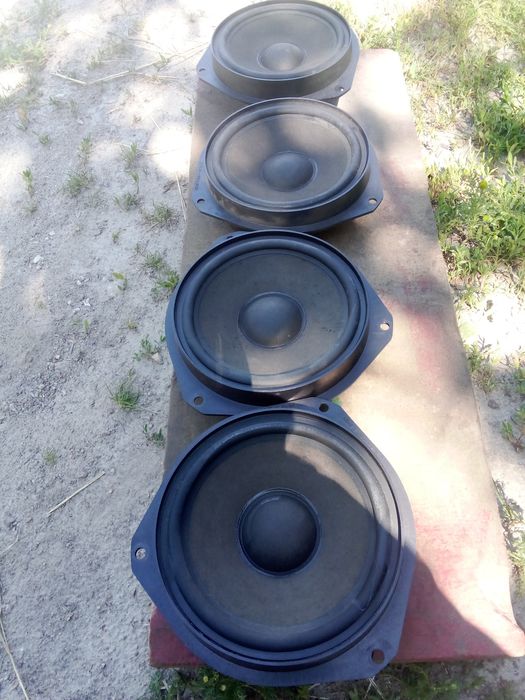 Колонки з Вектри С