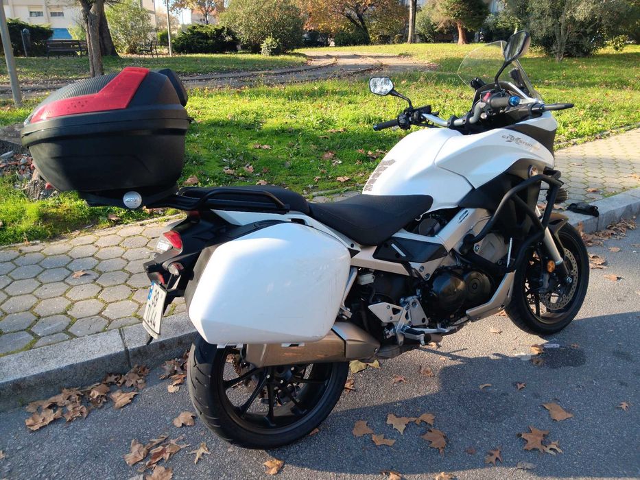 Honda VFR800 Crossrunner