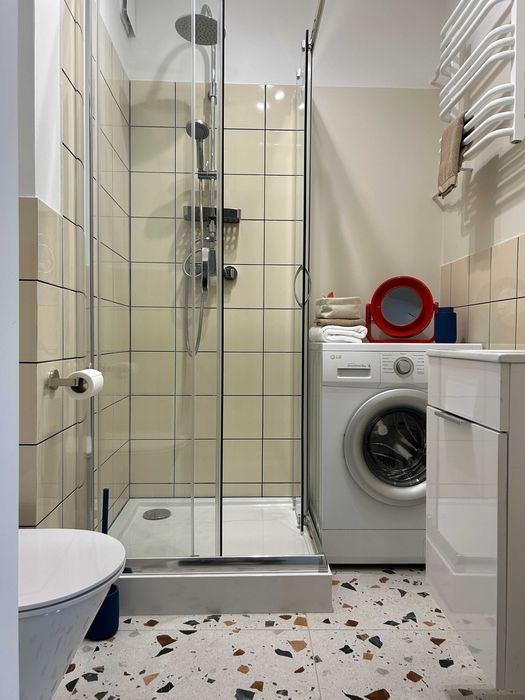 Kawalerka - świetna lokalizacja, idealny stan - najem (Winiary/Sołacz)