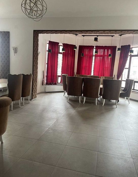 Здається комерційне приміщення на вул. Замостянська