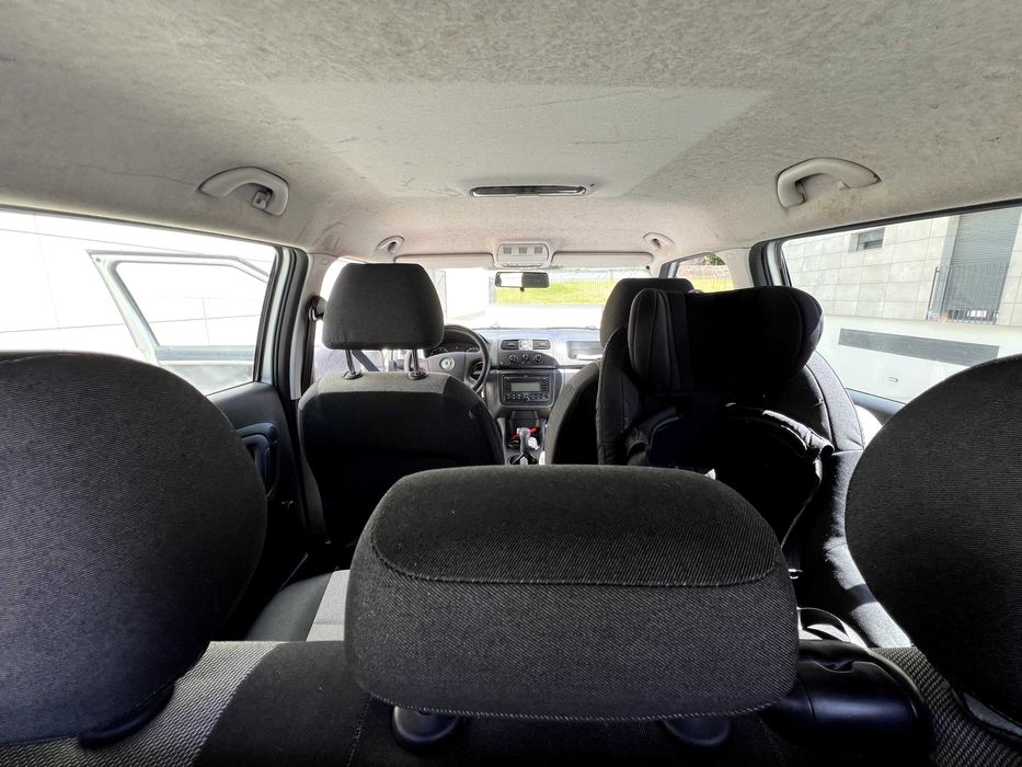 Vendo veiculo Skoda