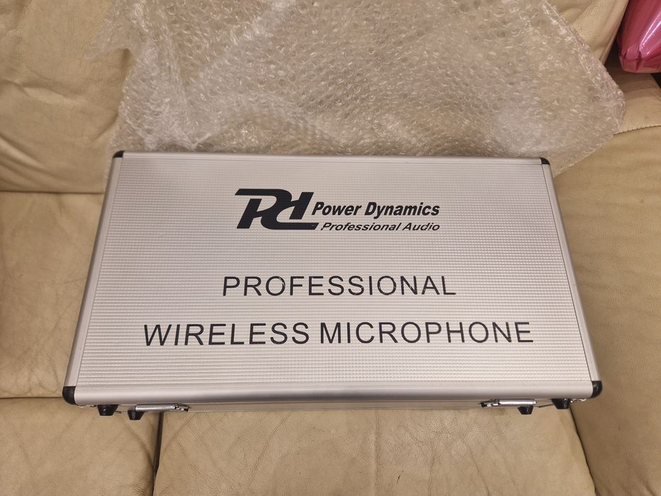 Zestaw 4 mikrofonów bezprzewodowych