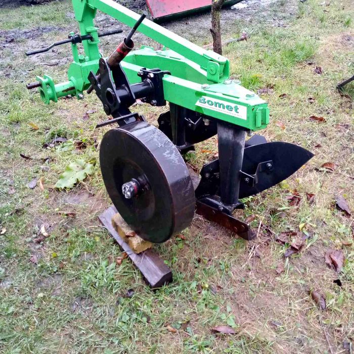 Продам плуг 2*25