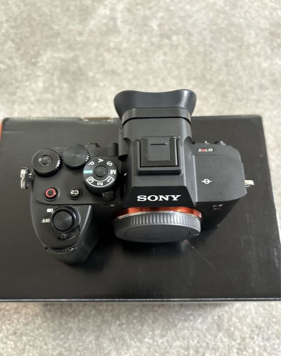 Sony A7 RV corpo impecavel com caixa e acessorios
