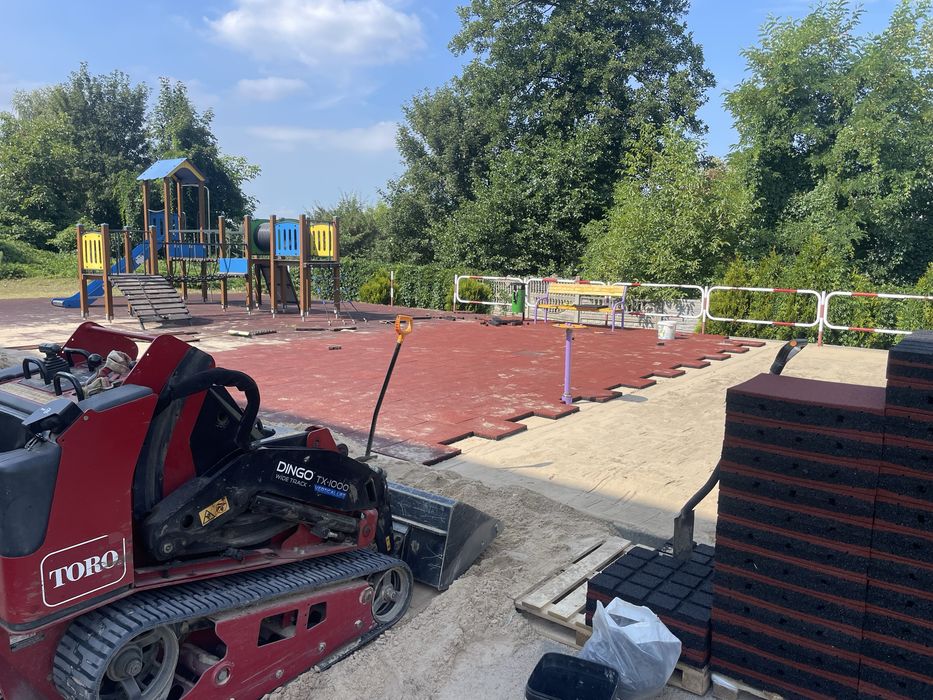 Toro dingo tx1000 z łyżką miniładowarka