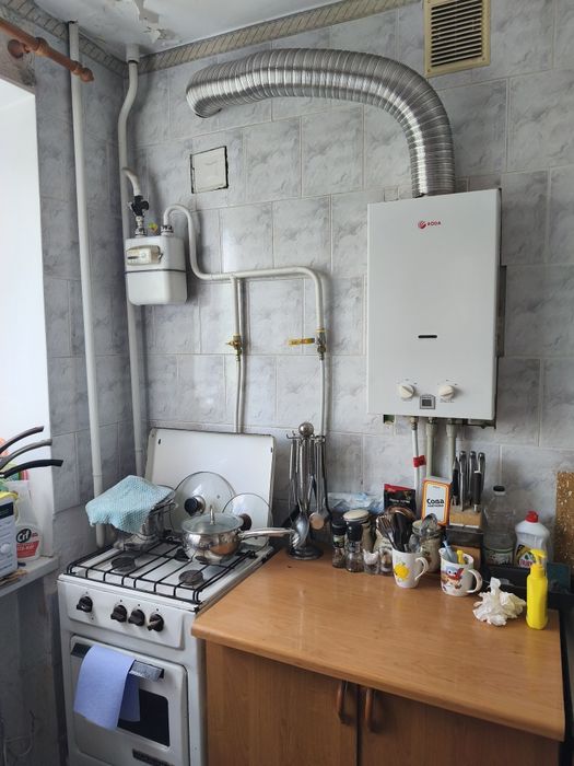 Продам 2 квартиру.Новомиколаївка