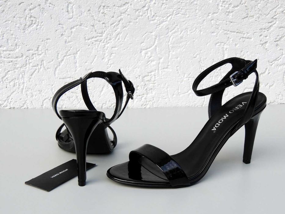 Sandałki "Vero Moda" roz 39