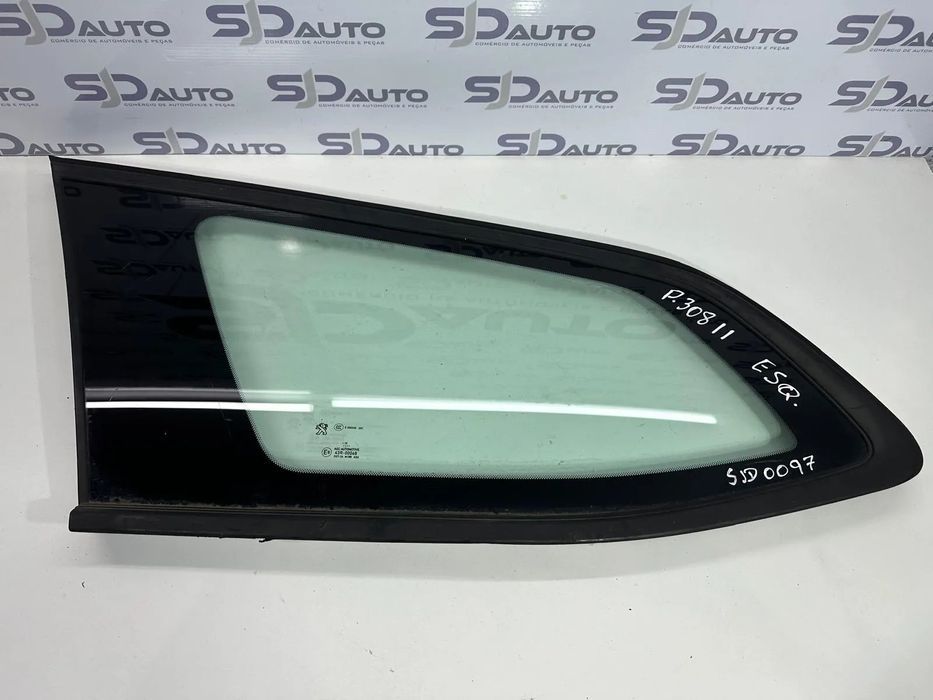 Vidro Painel Esquerdo - Peugeot 308 II (2015)