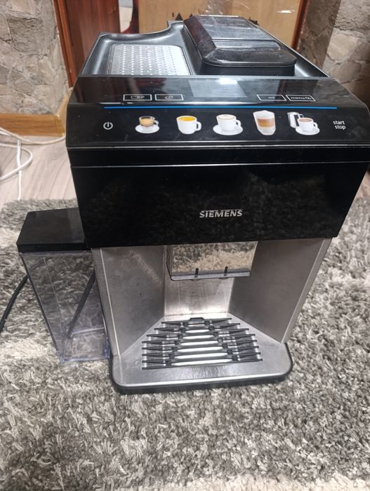 Продам кавову машину Siemens eq 500