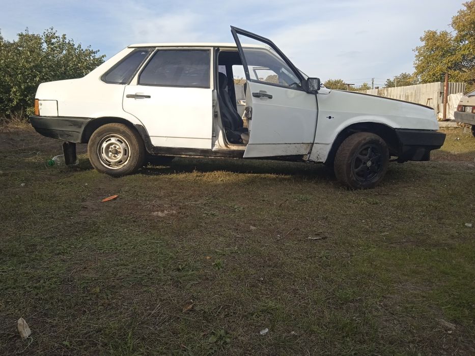 Продам ВАЗ 21099