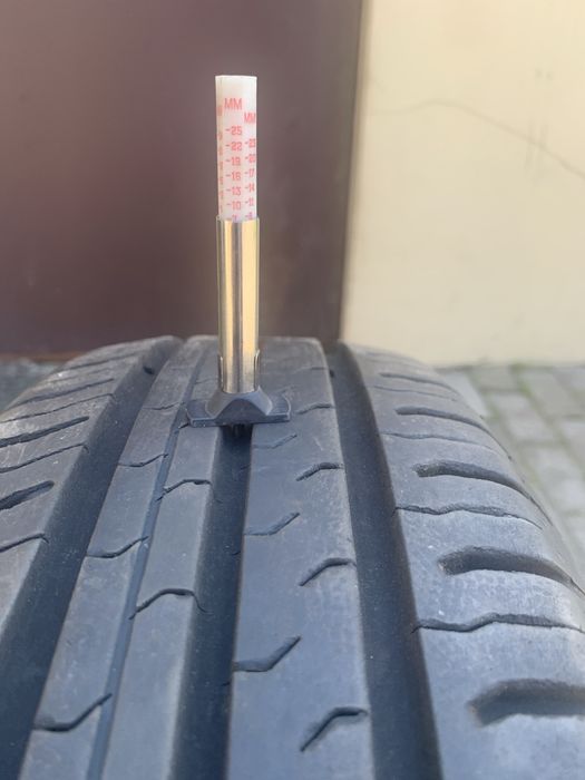 Продам шину 175/65 R 14 Continental