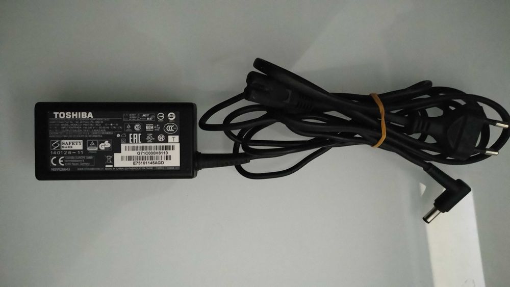 Carregador Toshiba PA5178U-1ACA