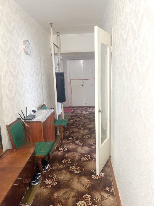 ПРОДАМ 3-кімнатну квартиру в м. Самар, по вул.В.Ковалівка.

Квартира р