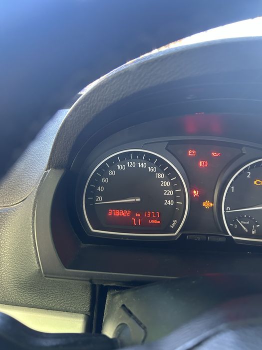 BMW X3 xDrive 18d (2008) - Impecável de Mecânica / Ecrã Android / Jantes 18"
