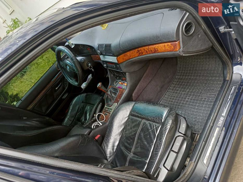 BMW 5 Series 1999 E39