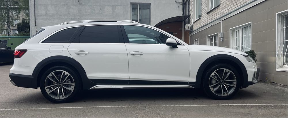 Продам audi a4 allroad quatro 40 tdi 2.0 дизель, мякий гибрид.
