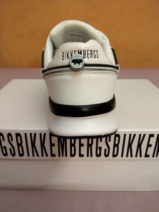 Wyprzedaż sneakersy męskie Bikkembergs.