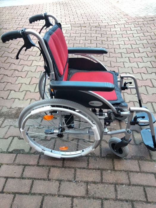 Wózek inwalidzki ARmedical – składany, bardzo dobry stan