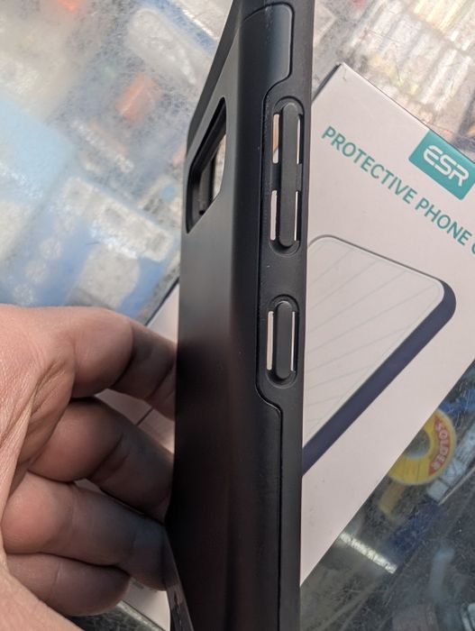 Чохол ESR з металевою підставкою Samsung Galaxy S10 або S20+