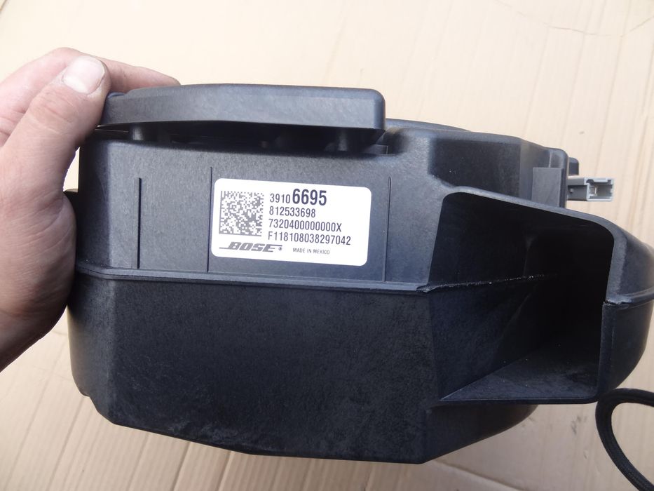 Głośnik subwoofer opel insignia b 39106695 ita