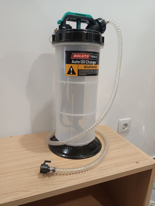 Bomba de Extração de Líquido Manual Modelo

5.3L