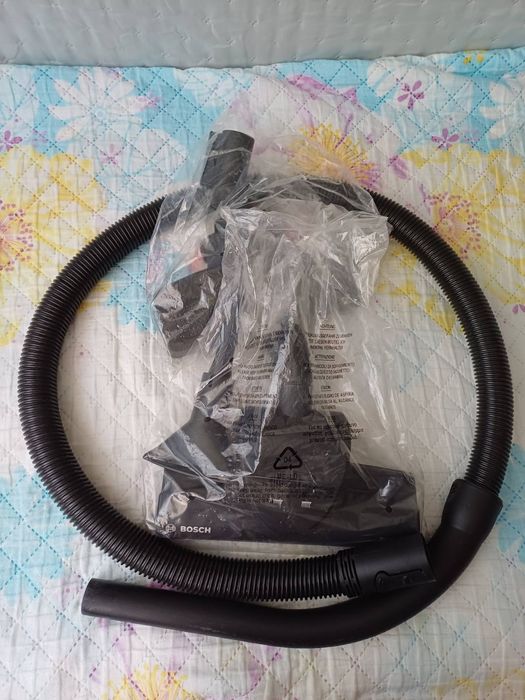 Пилосмок bosch BGC21X350
