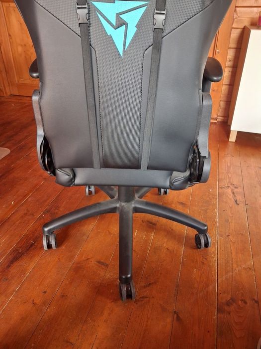 Cadeira gaming thunderx3