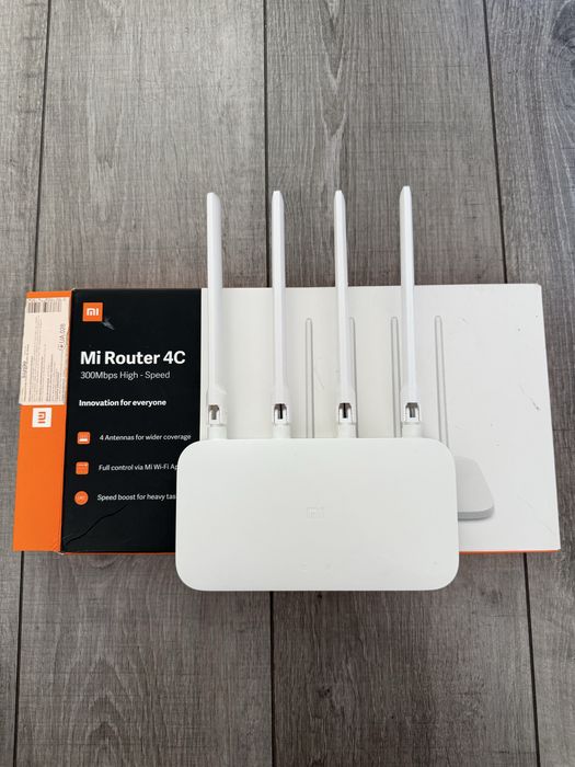 Wi-Fi роутер Xiaomi Mi 4C
