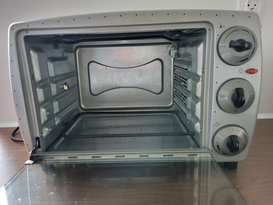 Bartscher Mini piekarnik elektryczny wolnostojący