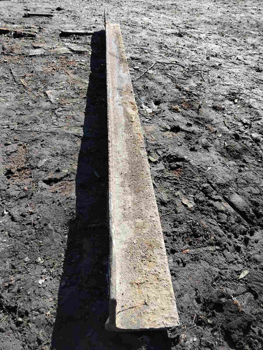 Продам уголок